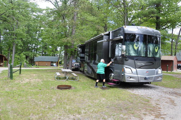 Lee Duquette and the RV of the two RV Gypsies