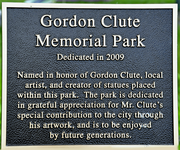 sign: Gordon Clue Memorial Park
