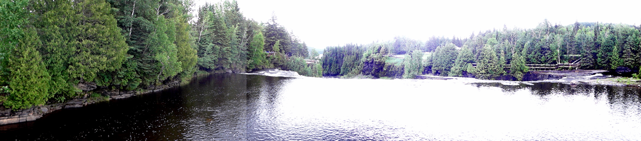 panorama of Kakabeka Falls