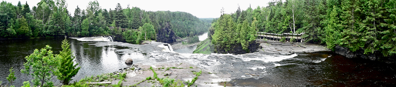 Panorama view of Kakabeka Falls from the far side of the bridge