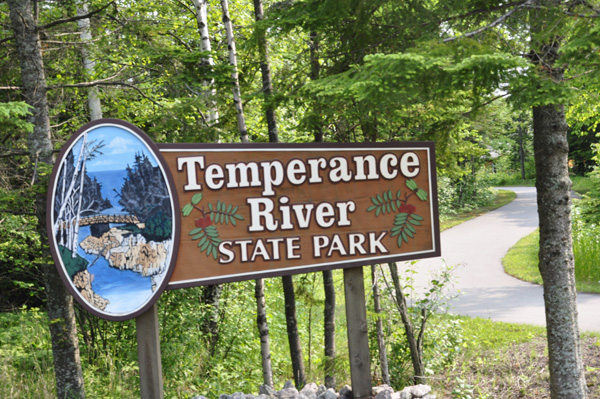 Temperance River State Park sign