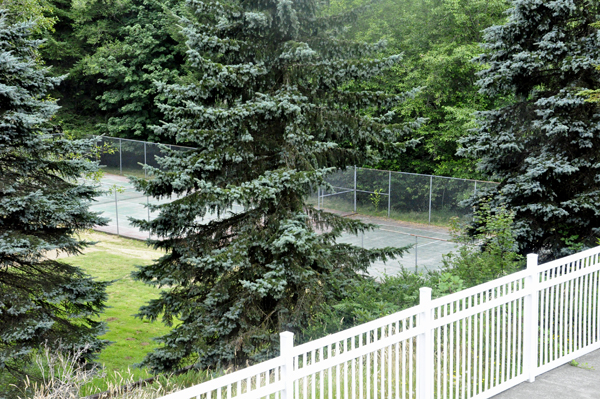 tennis courts at Chahalis Thousand Trails
