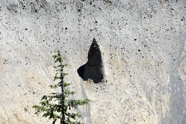hole in a pinnacle