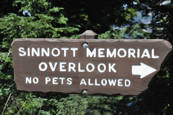 Sinnot Memorial Overlook sign
