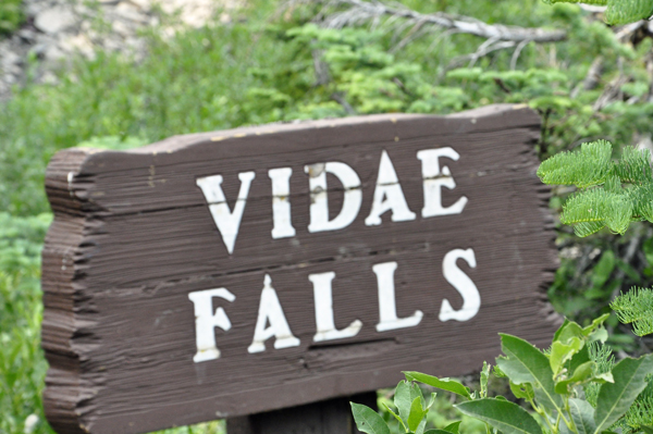 sign - Vidae Falls