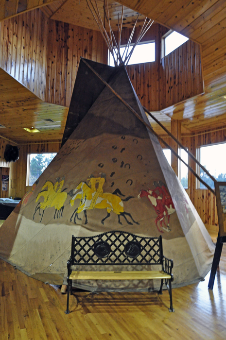 teepee insisde the Crazy Horse welcome center