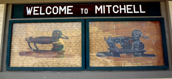 Welcome to Mitchell sign