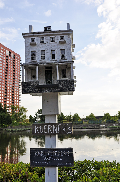 Karl Kuerner's Farmhouse birdhouse