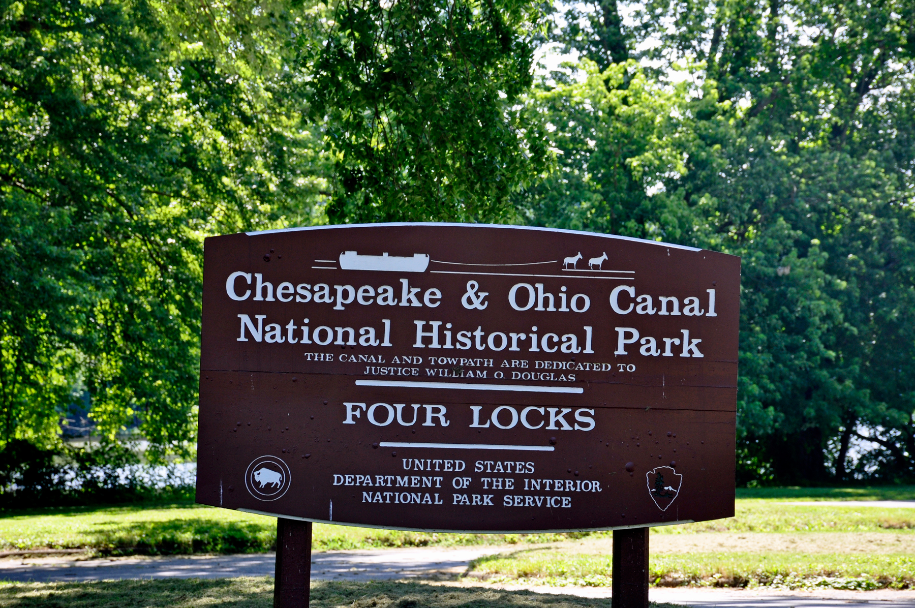 Chesapeake & Ohio Canal sign