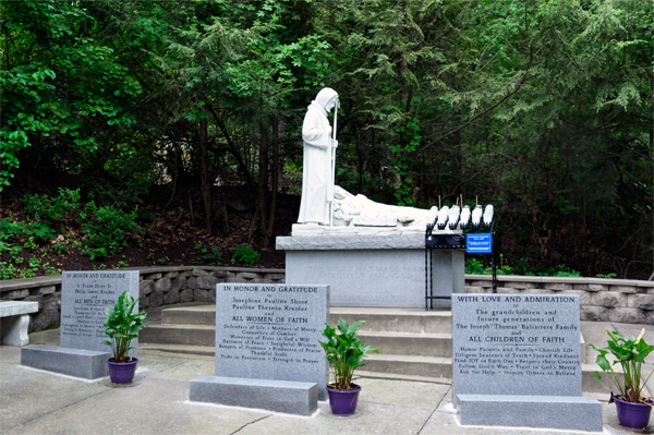 Prayer for Life monument
