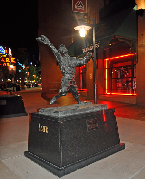 baseball player Sisler statue