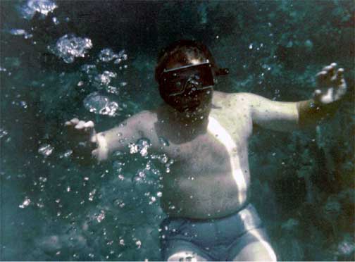 Lee Duquette 1985 snorkeling