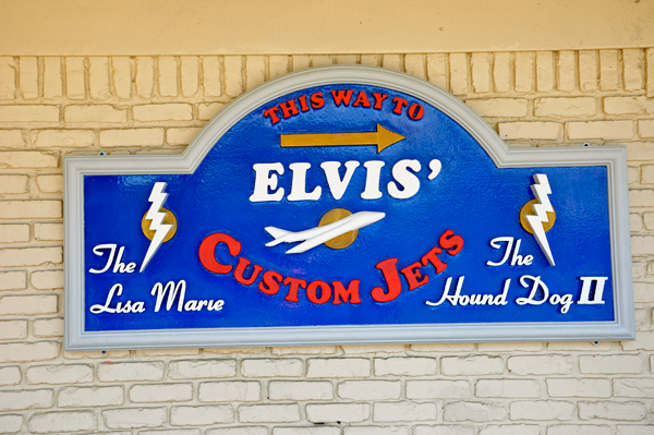sign to Elvis' custom jets