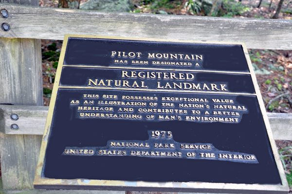 Pilot Mountain sign