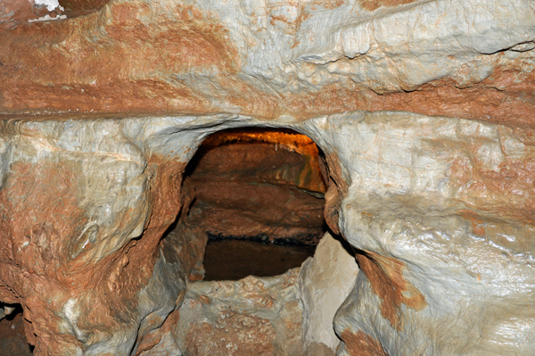 big hole in Skyline Caverns
