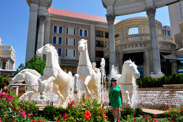 Karen Duquette and the horse sculptures