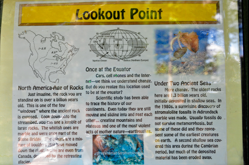 sign about Lookout Point
