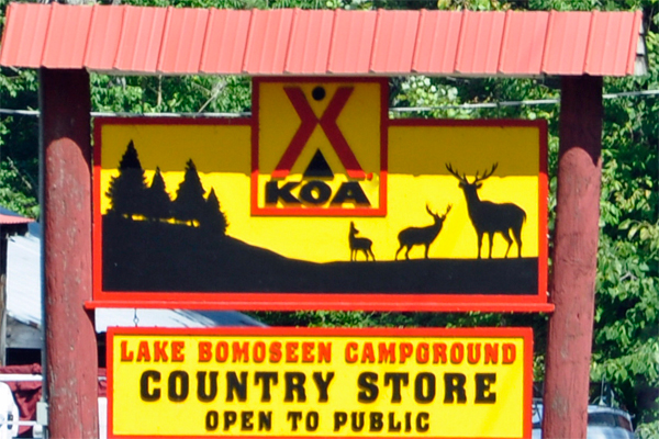 Lake Bomoseen KOA sign