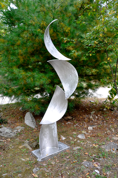 Triple Curves sculpture 