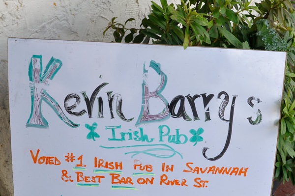 Kevin Barrys Irish Pub sign