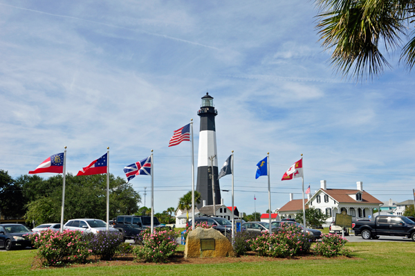 Tybee Island Lighthouse and flags