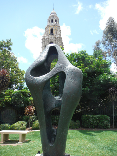sculpture with museum in the background