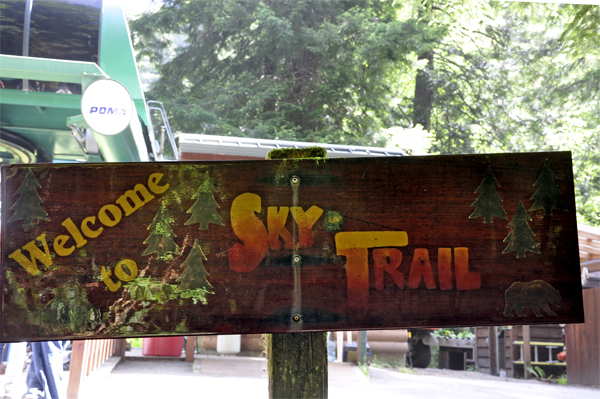 Welcome to Sky Trail sign