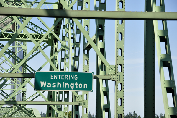 sign: entering Washington