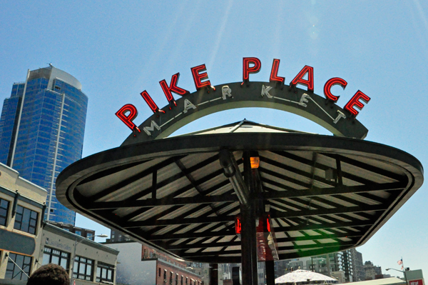 sign: Pike Place
