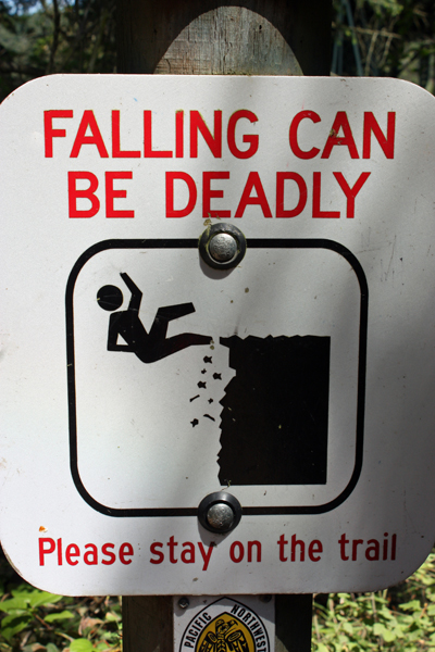 warning sign about falling