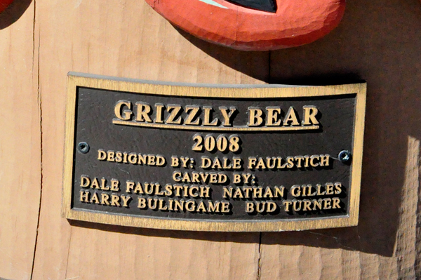 Grizzly Bear totem pole sign
