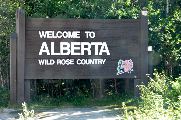 welcome to Alberta sign