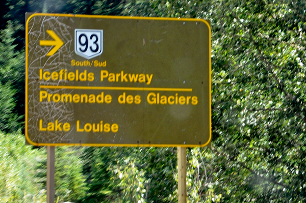 Icefield Parkway Hwy 93 sign