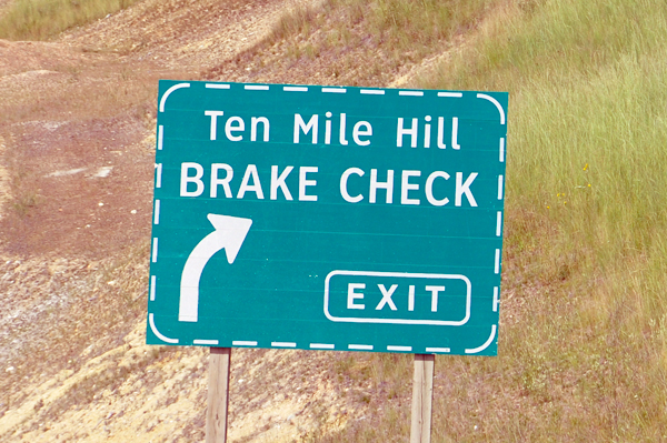 sign: Ten Mile Hill