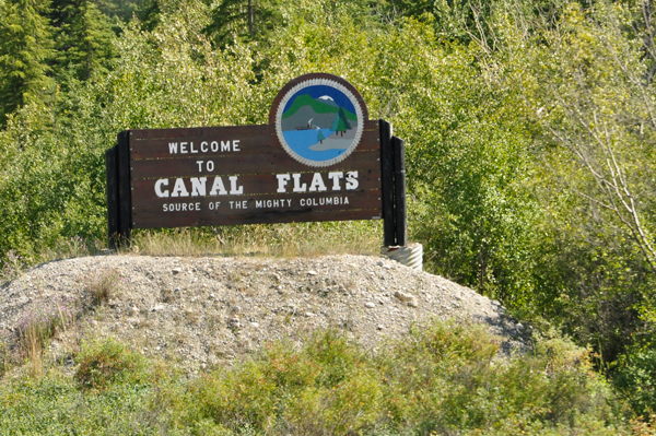 Welcome to Canal Flats sign