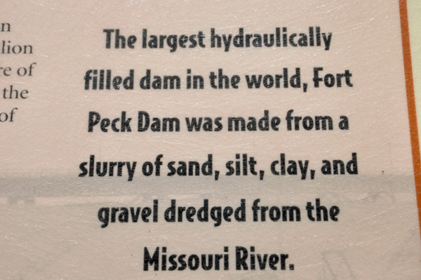 largest hydraulically filled dam in the world