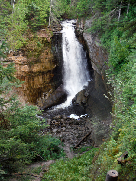 Munising Falls