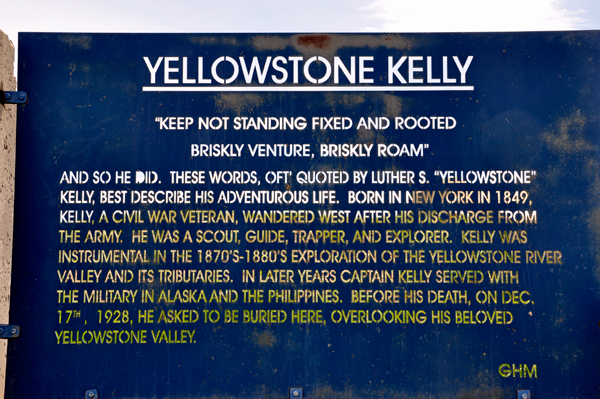 sign at Yellowstone Kelly's grave site