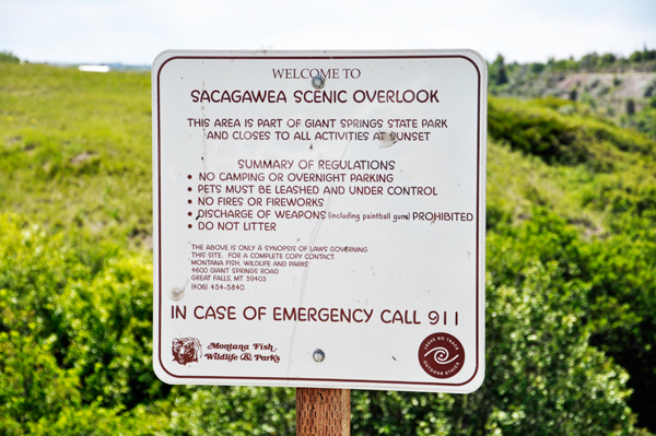 Sacagawea Scenic Overlook sign