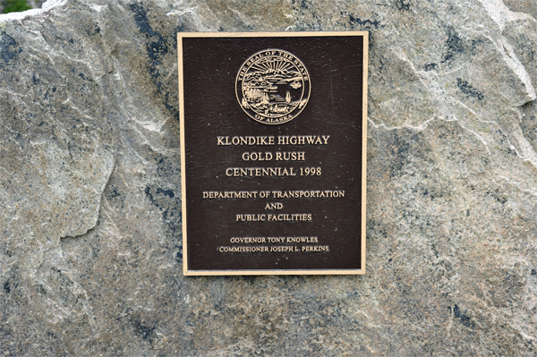 Klondike Highwy Gold Rush sign