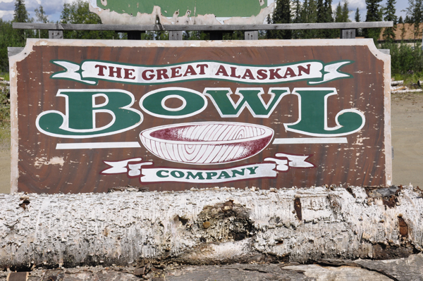 sign: The Great Alaskan Bowl Company