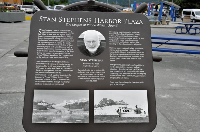 sign about Stan Stephens Harbor Plaza