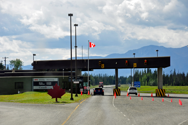 Canadian border inspection station