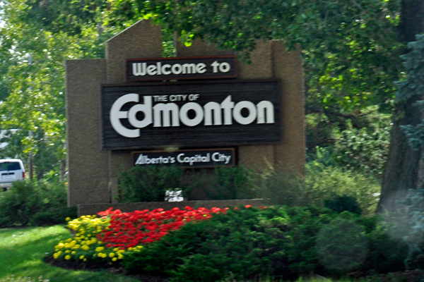 Welcome to Edmonton sign