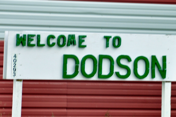 sign: welcome to Dodson MT