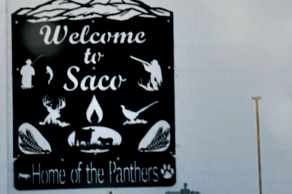 welcome to Saco sign
