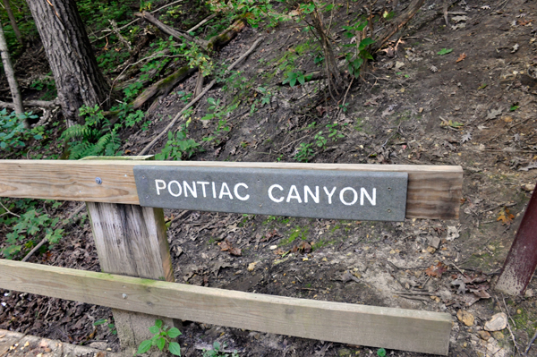 Pontiac Canyon sign