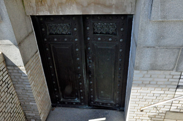 doorway to John Paul Jones' crypt