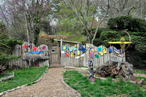 childrens play area at Boxerwood Nature Center