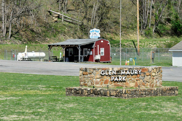 entering Glen Maury Park Municipal